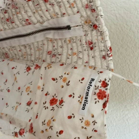 Reformation Liza Top Size 4 - Picture 4 of 11
